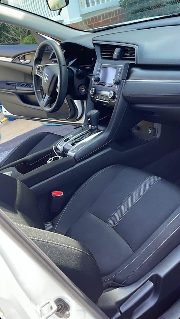 car interior cleaningg
